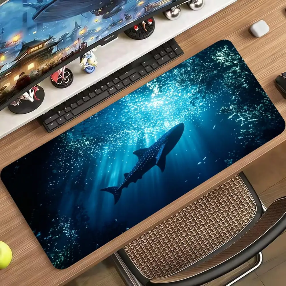 Desk Setup Pc And Laptop - แผ่นรองเมาส์เกมมิ่งขนาดใหญ่ ลายฉลามวาฬทะเลลึก ฐานยางกันลื่น แผ่นรองเมาส์ยาวพิเศษ สำหรับคอมพิวเตอร์ แล็ปท็อป